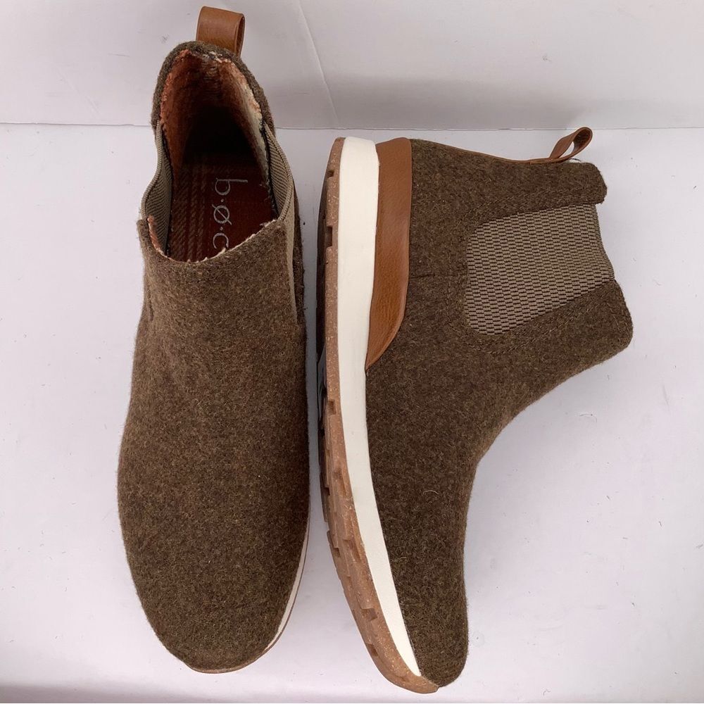 New B.O.C Kara Brown Textile Pull On Women's Chelsea Ankle Booties Sz 8.5M